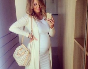 10 Essential Apps For Pregnant Women