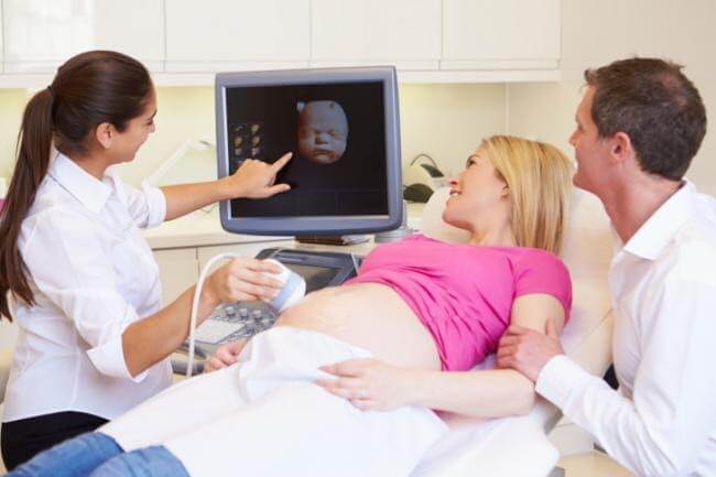 Couple, doctor, ultrasound