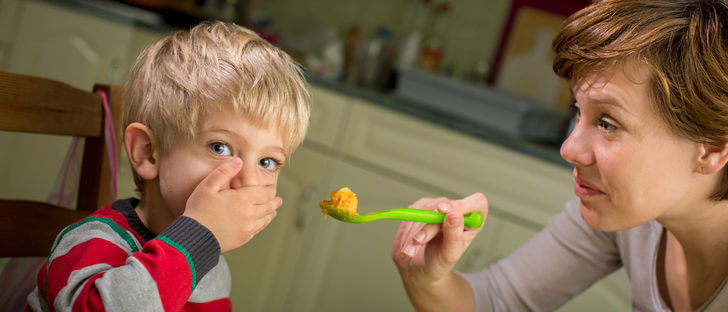 why you shouldn't force your children to eat