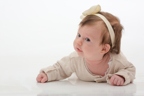 headbands and ribbons can cause harm to babies