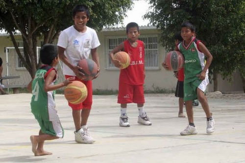 health benefits of children going barefoot