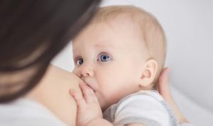 A Magical Moment: Making Eye Contact with your Baby while Breastfeeding