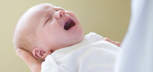 tips for calming down a newborn who won't stop crying