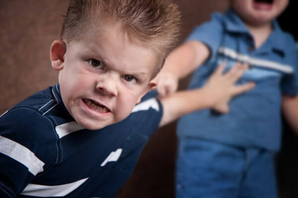how to handle children who hit and bite