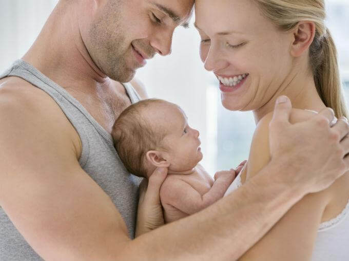 Why Your Baby Should Be In Your Arms