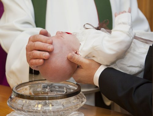How to Organize Your Baby’s Baptism the Best Way Possible