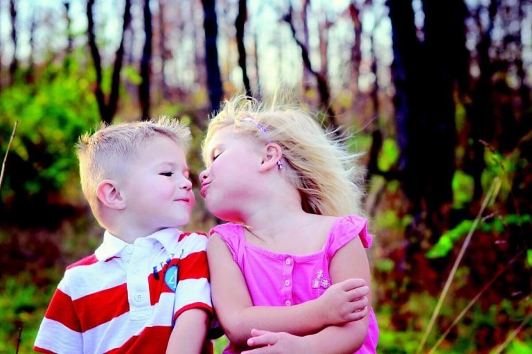 Why We Shouldn't Make Children Give Kisses