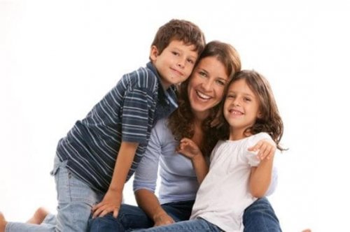 how to be a happy mother