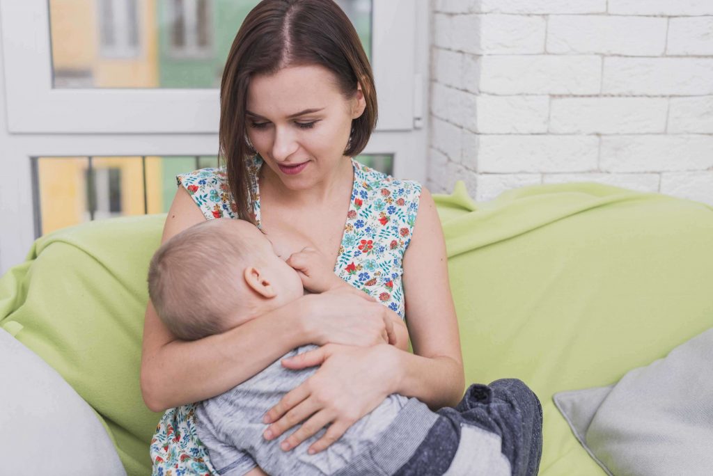 Pros and Cons of Breastfeeding