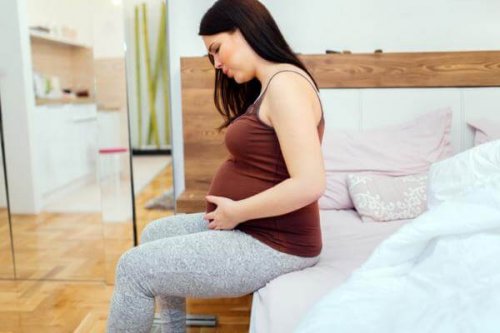 What Does Lower Abdomen Pain during Pregnancy Mean?