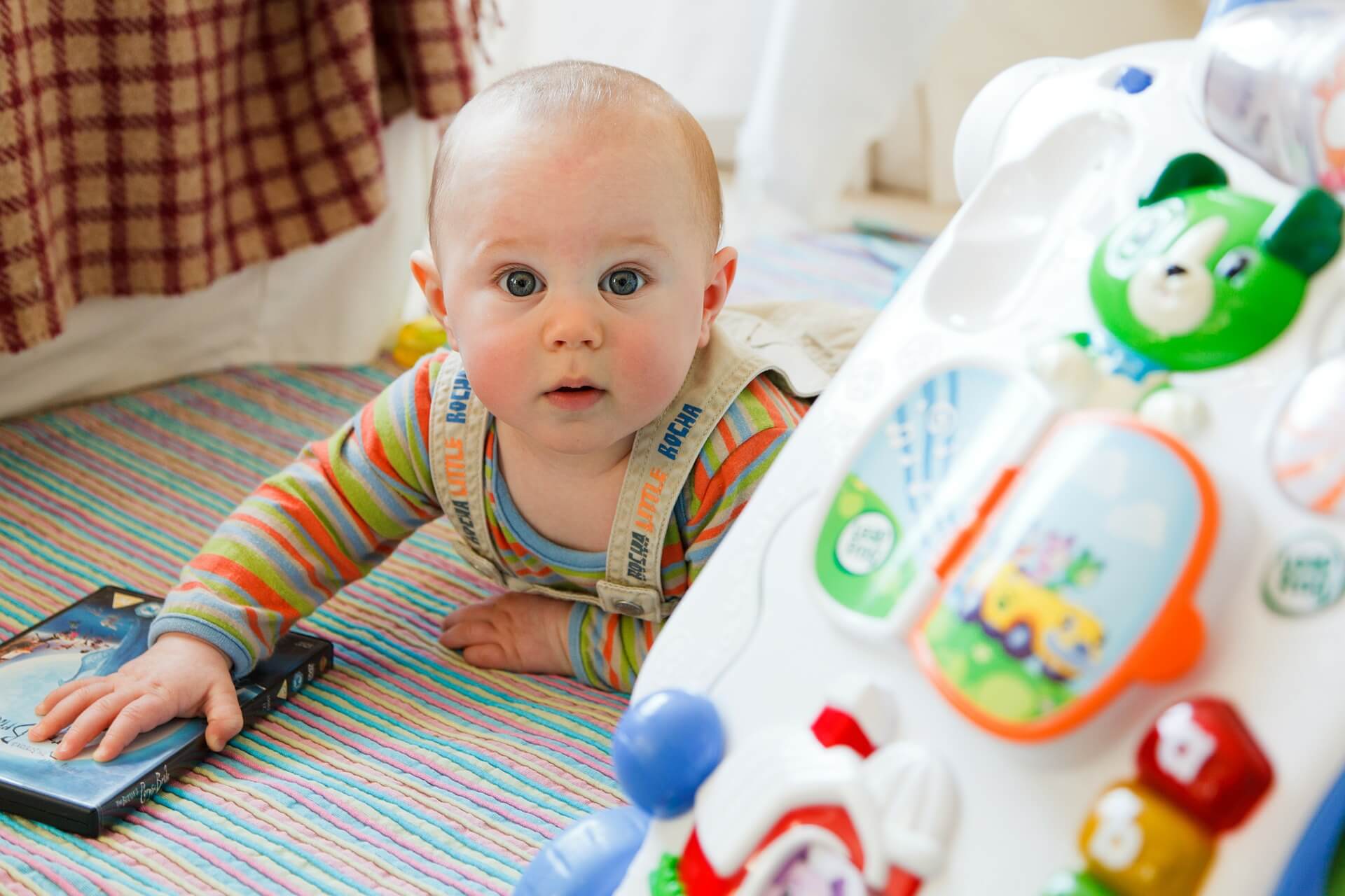 10 Early Stimulation Exercises For Your Baby