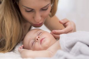 7 Common Baby Behaviors during the First Months of Life