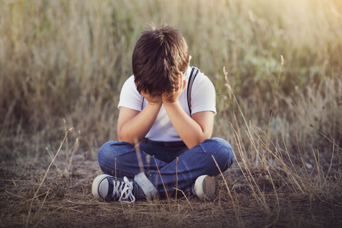 4 Signs of Emotional Neglect in Children