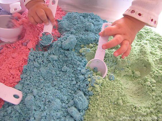 Let Your Kids Dig Their Hands into Magic Sand!