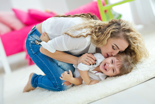 6 Tips for Raising a Happy Child