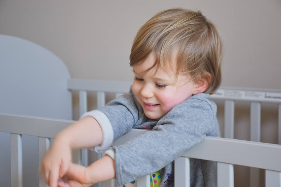 How Should Your Baby’s Crib Be?