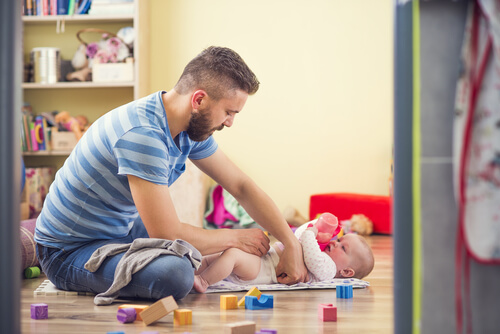 The 6 Best Games To Start Teaching Your Baby