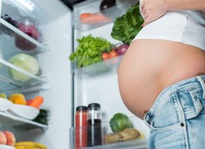 4 Reasons to Not Go Hungry During Pregnancy