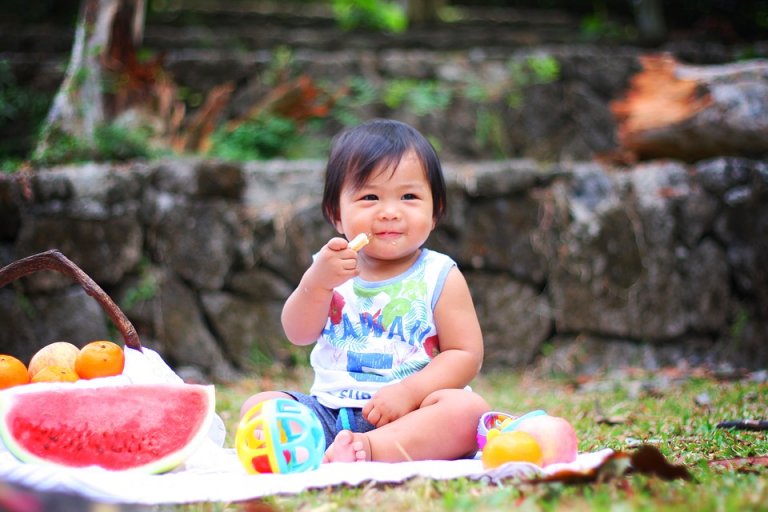 How to Introduce Fruit in Your Child’s Diet?