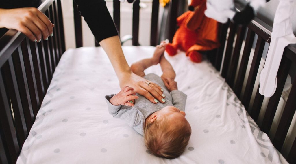 How to Choose a Baby’s Crib?