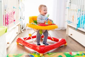 Pros and Cons of Allowing Children to Use Baby Walkers