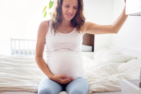 Appendicitis during Pregnancy: Symptoms and Risks