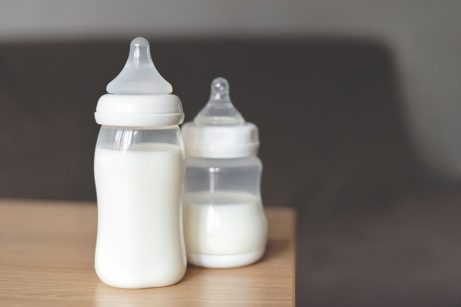 cleaning baby bottles with vinegar