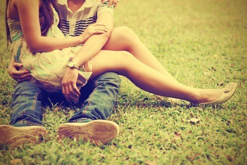 Your Teenager's First Love: Tips on How to Respond