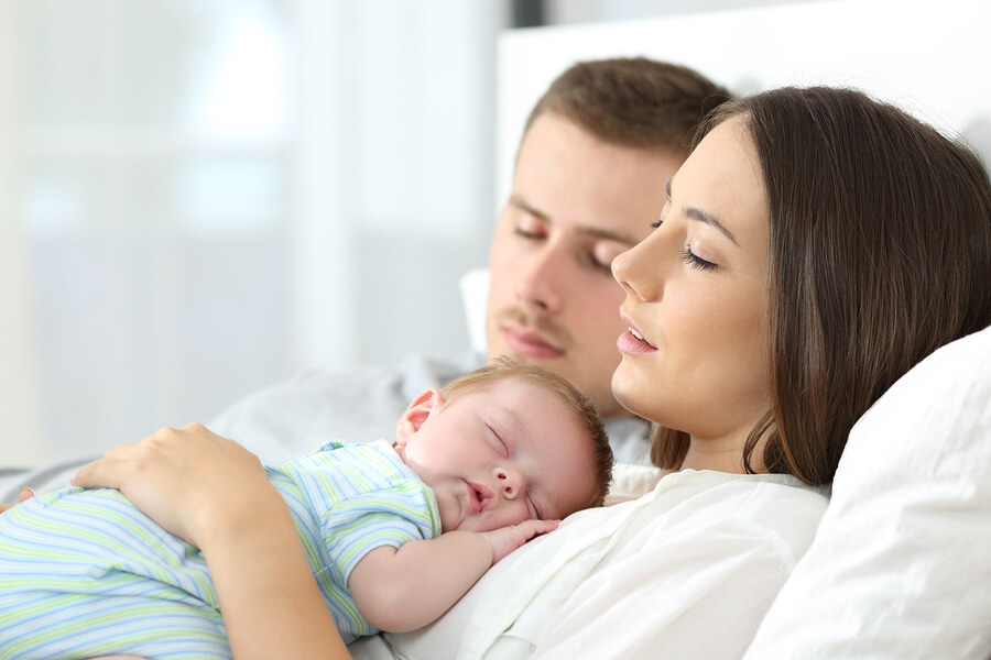 Should We Let Babies Sleep in Their Parents' Bed?