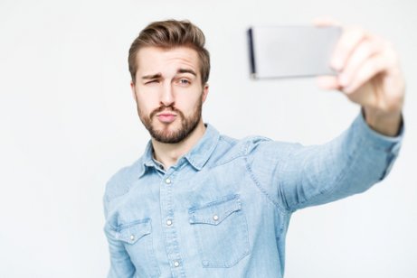 Narcissistic Parents: A Lack of Genuine Affection