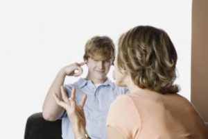 5 Signs of Teenage Rebellion and How to Respond