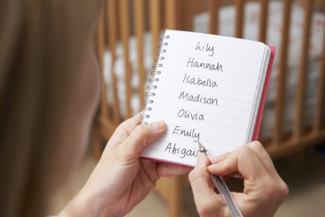 Tips for Choosing a Name for Your Baby
