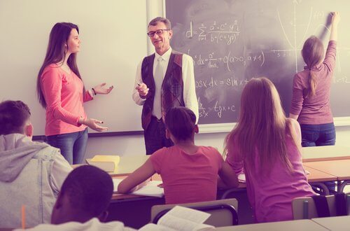 Waldorf Education: 5 Educational Keys