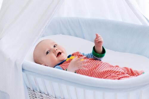 Mini Cots or Bassinets for Newborn Babies?