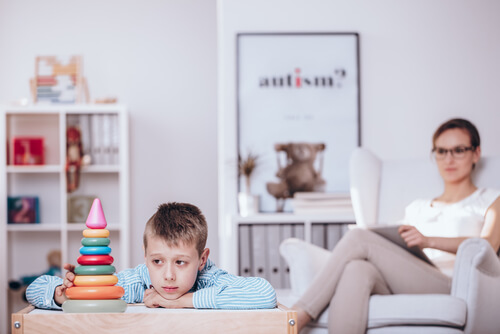 Childhood Disintegrative Disorder: Symptoms and Treatment - You are Mom