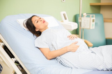 Is It Normal to Throw Up During Childbirth?