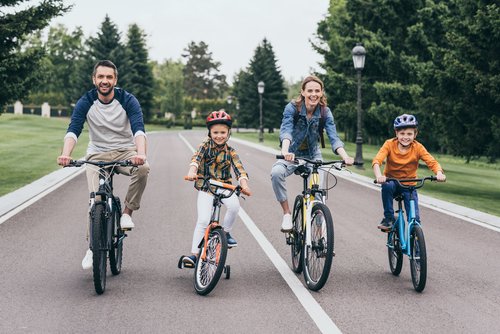 The Benefits of Teaching Children How to Ride a Bike