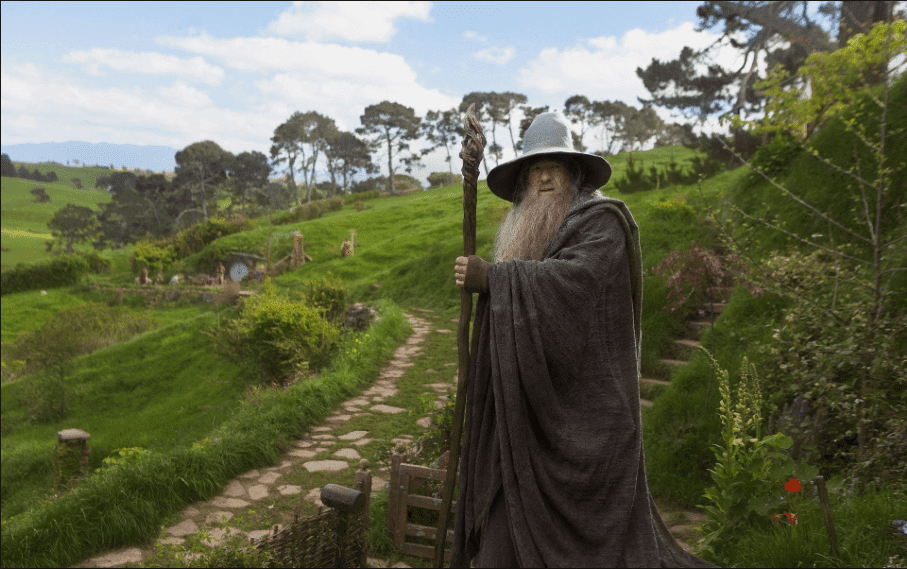 4 Enlightening Phrases From Tolkien