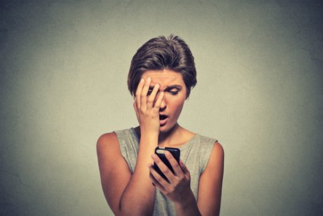 Should Parents Check Their Children's Cell Phones?