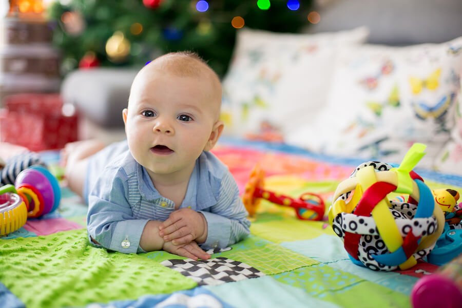 The Benefits of Activity Blankets for Babies - You are Mom