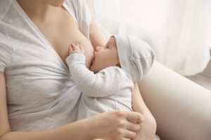 My Baby Spits Up After Feeding: Should I Worry?