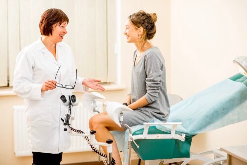 When to Make Your First Visit with the Gynecologist