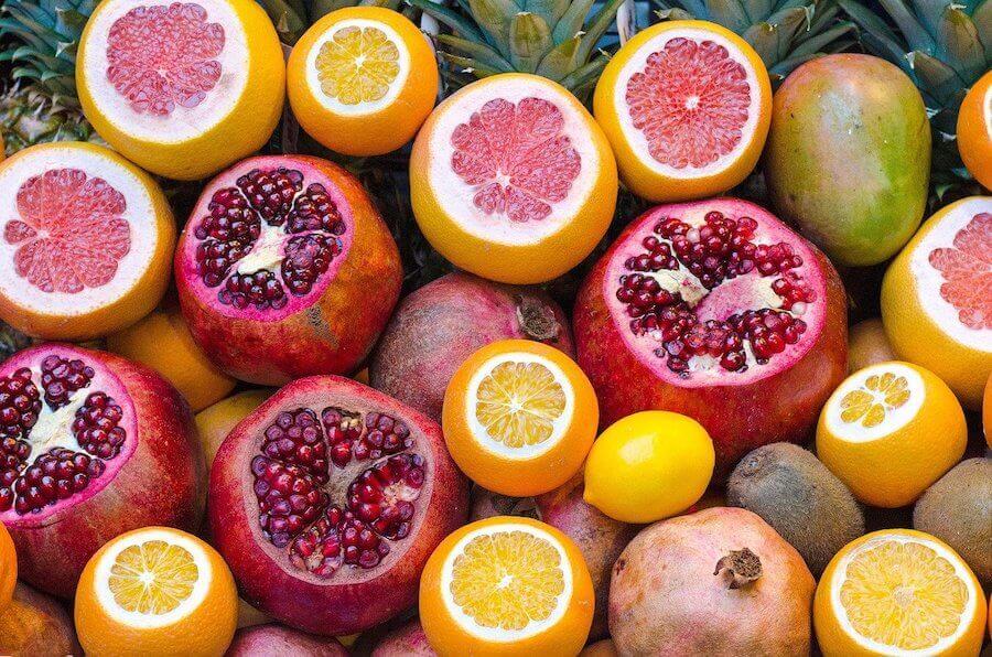 4 Myths About Fruits and the Truth Behind Them