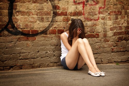 Self-Injury in Teenagers: What You Need to Know