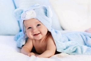 Choosing the Right Changing Table or Mat for Your Baby