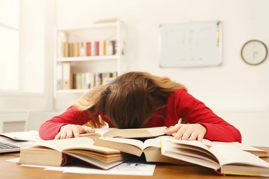 6 Tips to Help Your Teens with Their Final Exams