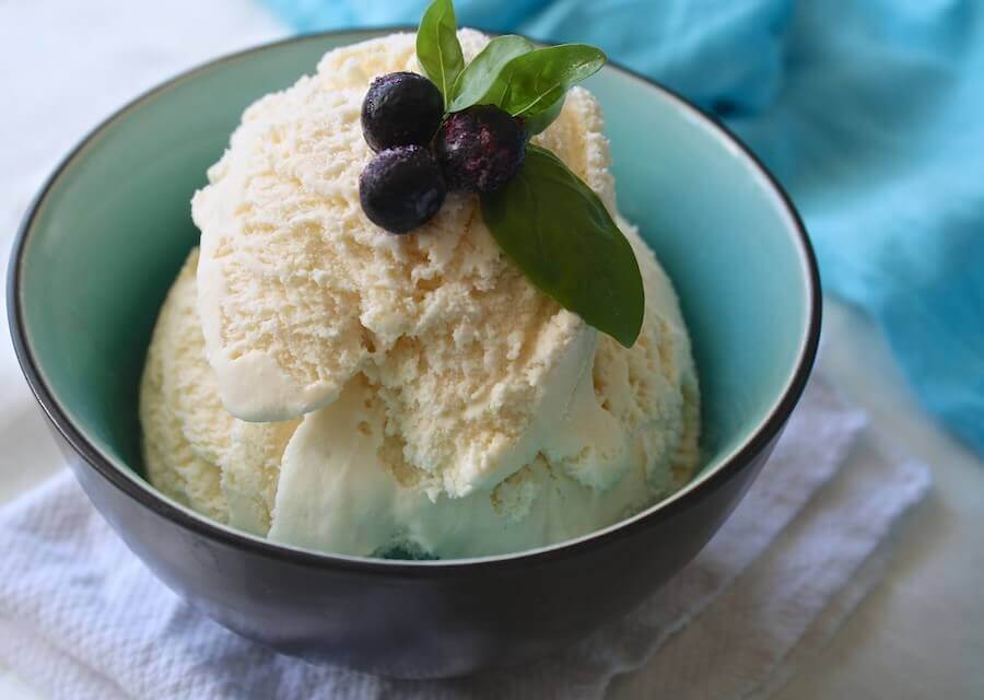 4 Recipes for Making Fruit Ice Cream
