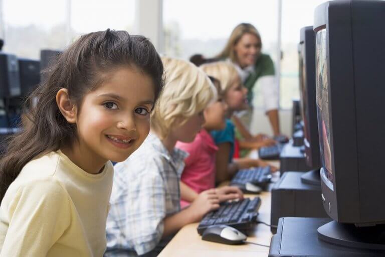 Why Are Computer Courses Important for Children?