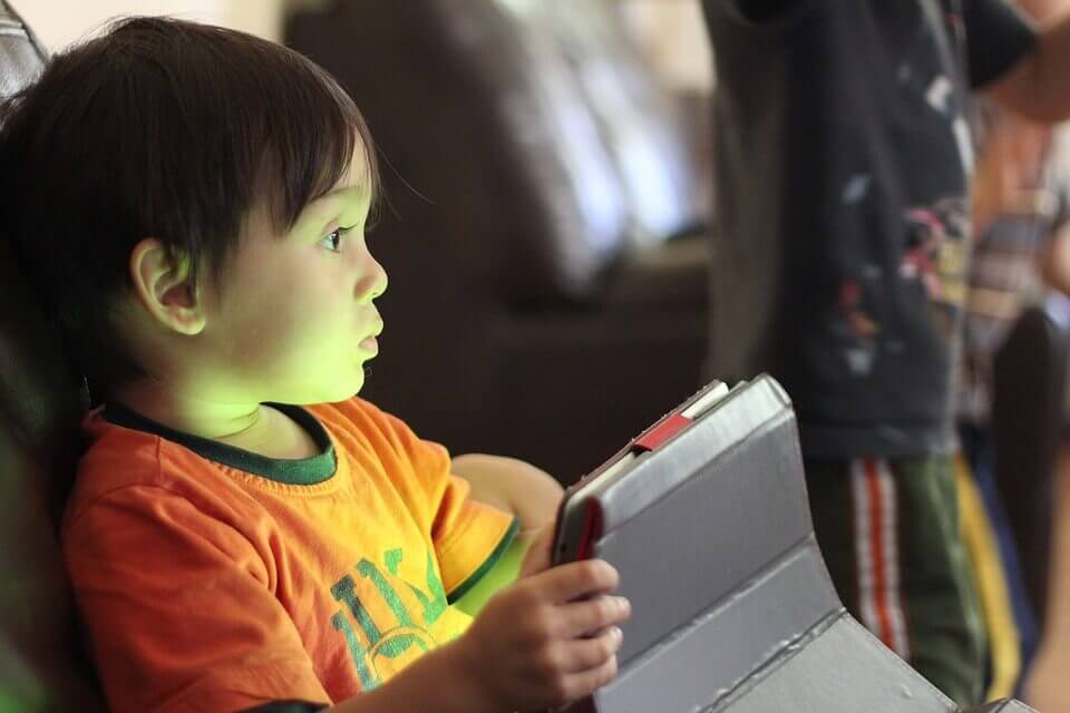 Keys to a Balanced Digital Diet for Children