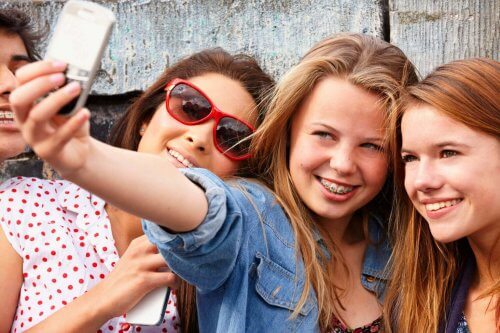 Digital Addiction Among Adolescents: A Guide for Parents